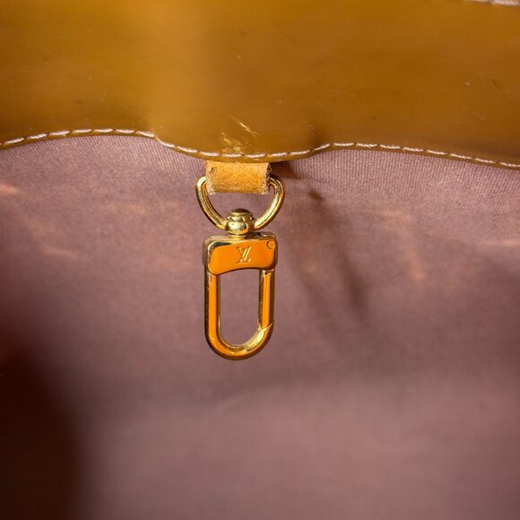 Authentic Louis Vuitton Catalina BB Vernis Patent Leather Handbag Golden - Picture 12 of 15